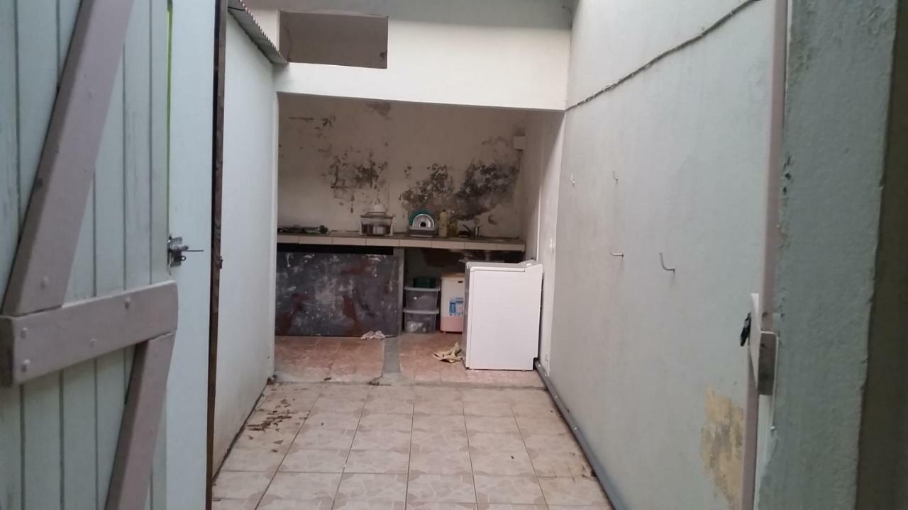 Chambre D'Hote A Saint-Pierre Exterior photo